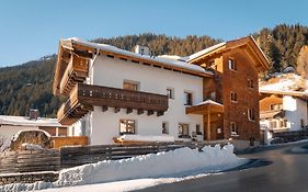 Apartments Sarlo