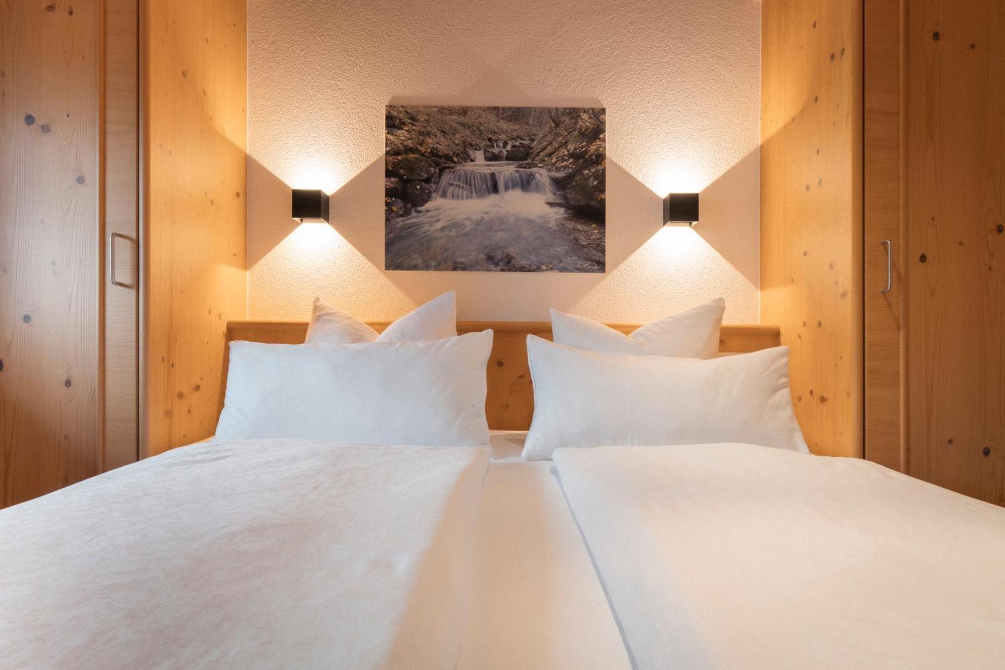 Apartments Sarlo Sankt Anton am Arlberg Buitenkant foto