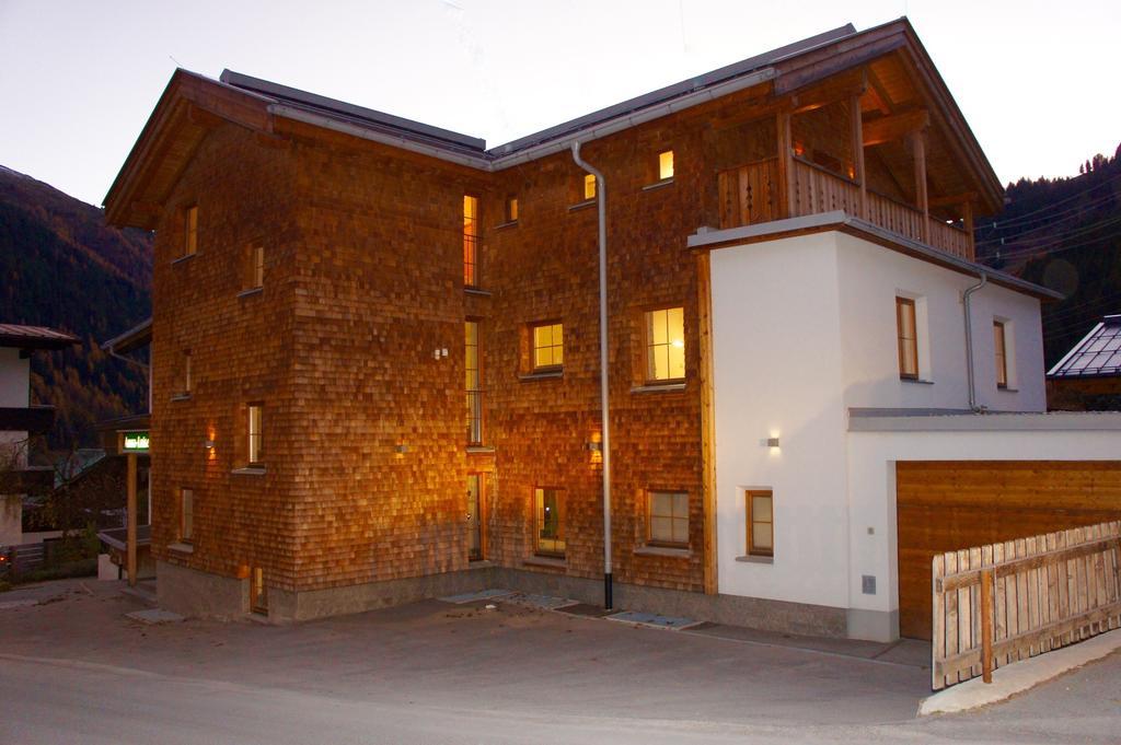 Apartments Sarlo Sankt Anton am Arlberg Buitenkant foto
