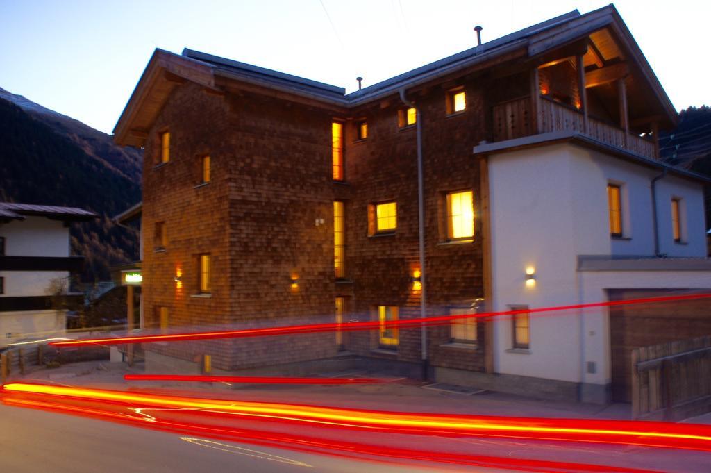 Apartments Sarlo Sankt Anton am Arlberg Buitenkant foto