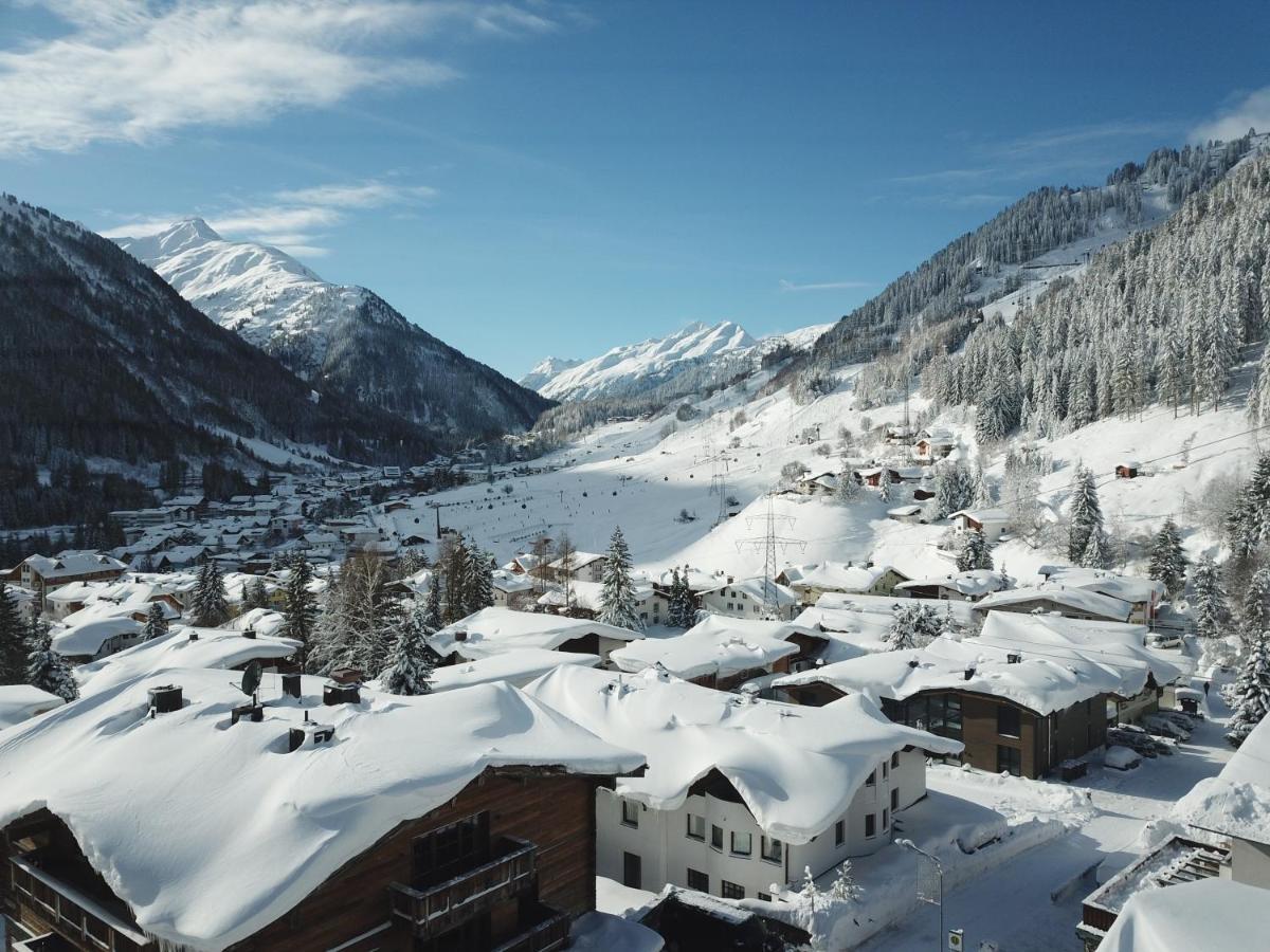 Apartments Sarlo Sankt Anton am Arlberg Buitenkant foto